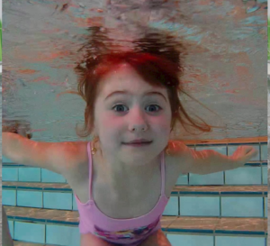 Delphinchen Kleinkindschwimmen für Drei- bis Vierjährige